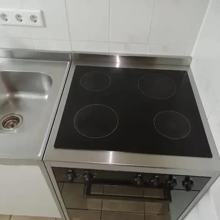 Apartment 80m2 Obergeschoss Mit Balkon In Kassel