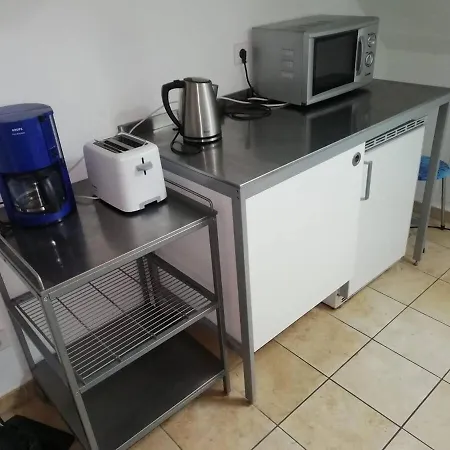 80m2 Obergeschoss Mit Balkon In * Kassel