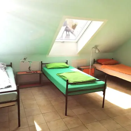 80m2 Obergeschoss Mit Balkon In Kassel